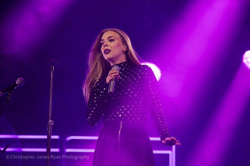 Becky hill performs live at haydock racecourse 8th august 2025