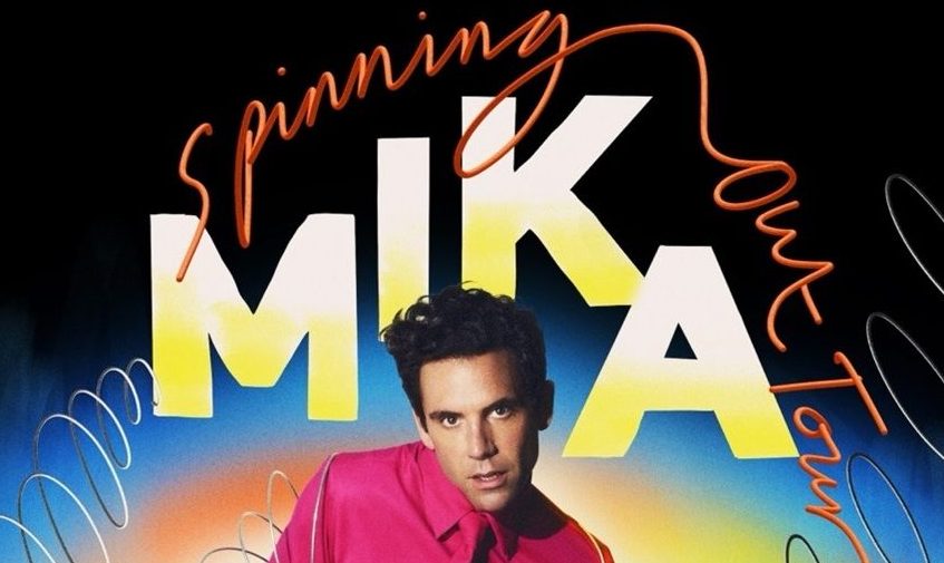 Mika Spoils us with a tour, intimate shows and a new album